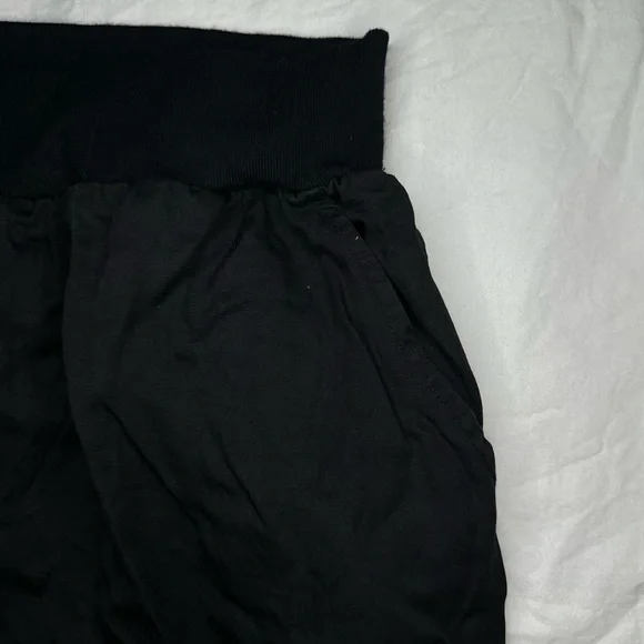 BLANK NYC Cargo Joggers Women’s Pants Black Elastic Band - Size Medium - Picture 5 of 14